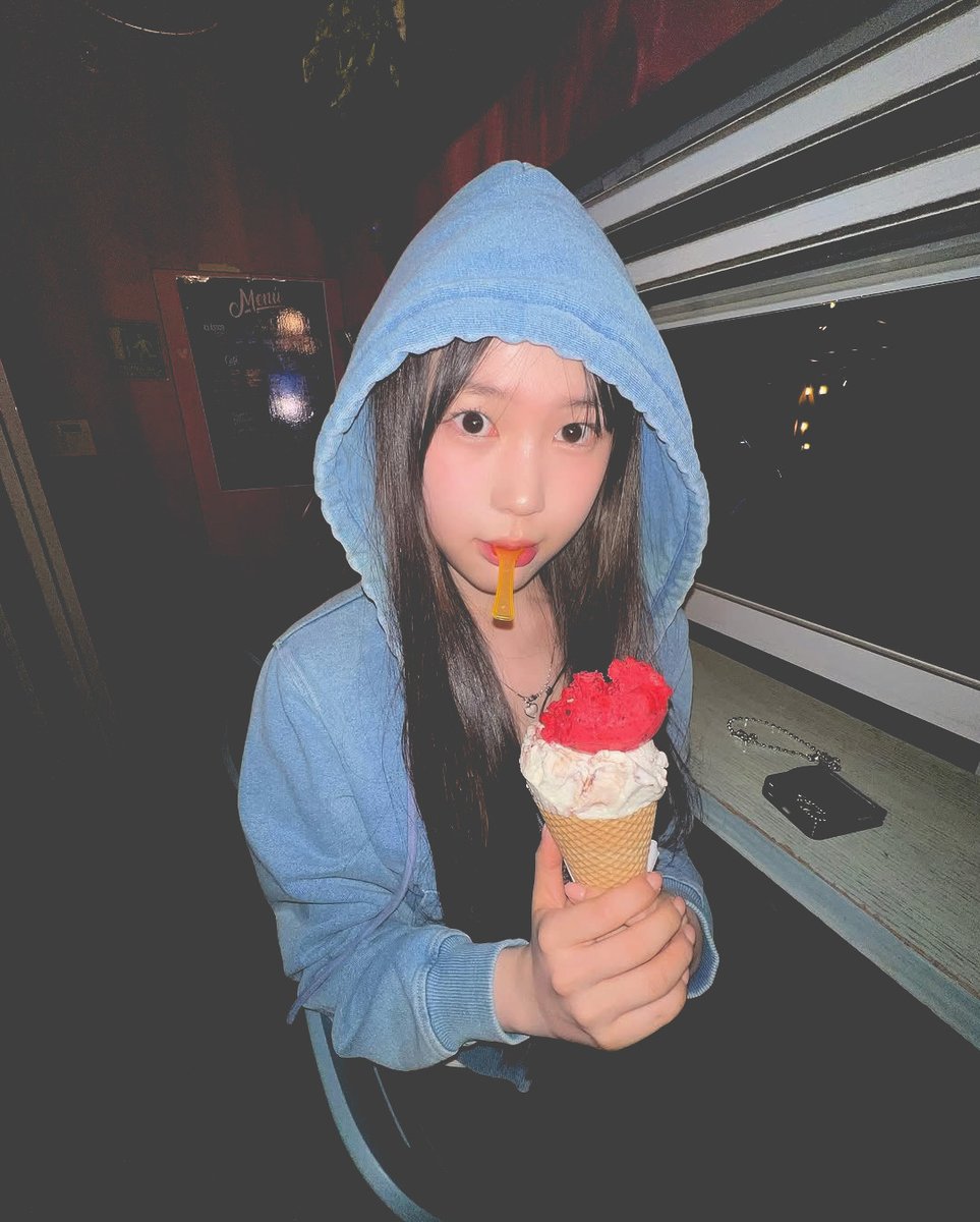 예온. ◠‿◠ tweet media