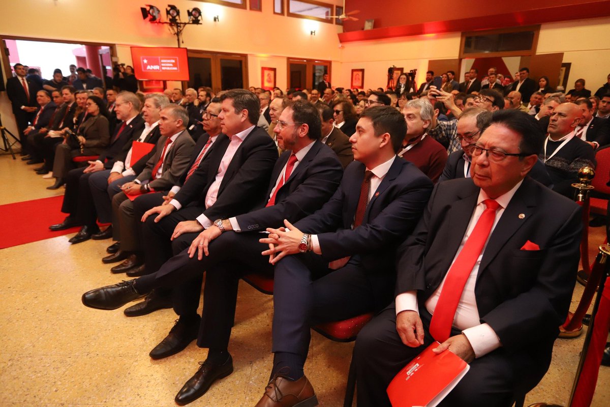 honorcolorado_'s tweet photo. Primer Foro Energético Republicano. Del evento, participó el presidente de la Junta de Gobierno,
@Horacio_Cartes
, quien expresó “Junto con el Círculo de Ingenieros Colorados, hemos organizado este Foro Republicano en materia energética". ➕📷 https://t.co/71hOC3jrgn https://t.co/E2SAHH3jiY