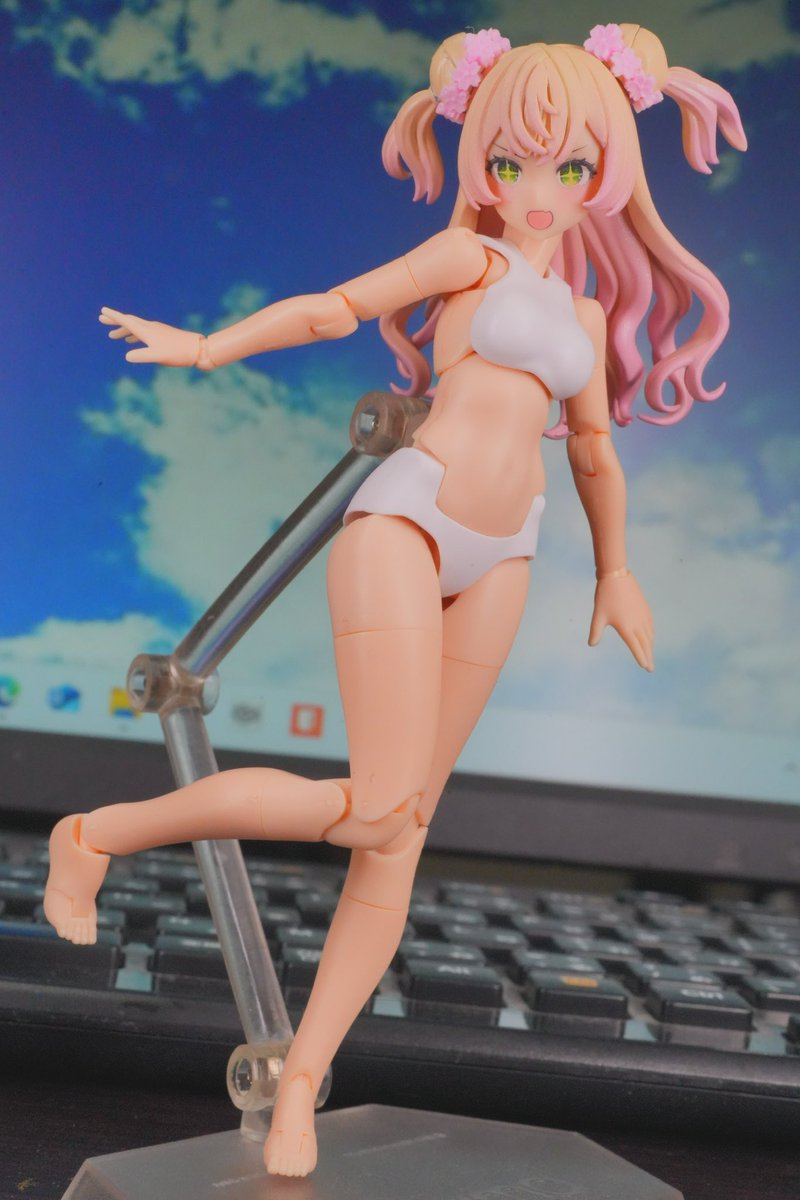 #メガミデバイス