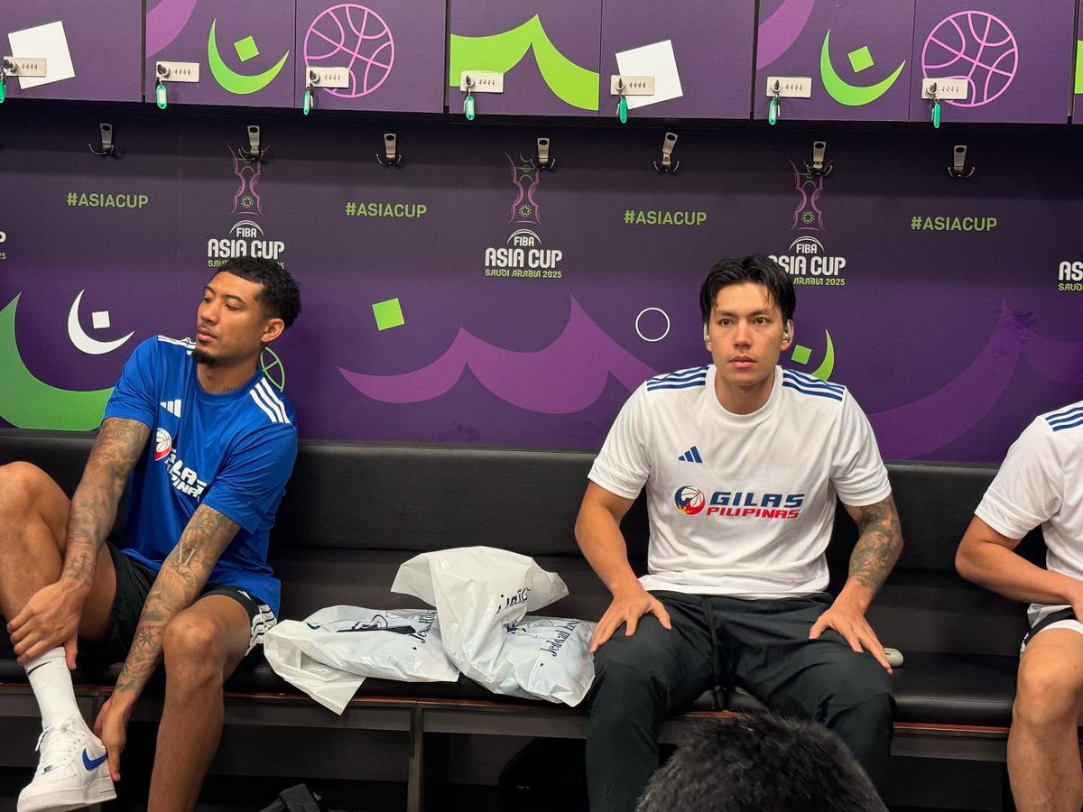 REMATCH READY 🇵🇭🇦🇺

#GilasPilipinas hit the court at King Abdullah Sports City in Jeddah for warmups ahead of their 2025 FIBA #AsiaCup quarterfinal clash with world no. 7 Australia—their first meeting since the infamous 2018 FIBA World Cup Asian Qualifiers showdown.

📸 SBP