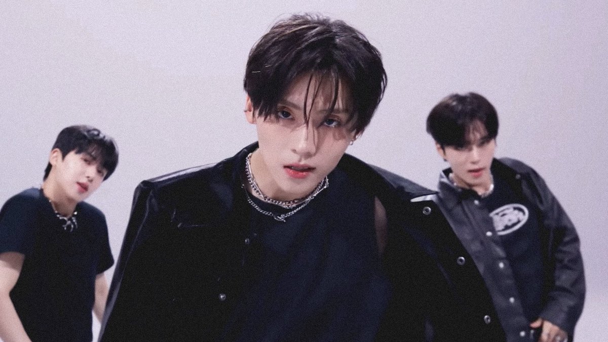 leowoned's tweet photo. THE power duo https://t.co/CkfotIGzsa