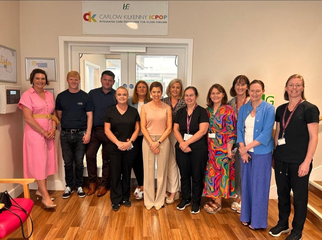 Carlow Kilkenny ICPOP (@cwkkicpop) on Twitter photo The REO Martina Queally & IHA Manager Roseanne Killeen visited the impressive facilities in Oriel House yesterday where they given a tour of the clinical & therapy rooms. They also met staff from various departments in older persons services in the southeast. <a href="/HSEDubSouthEast/">HSE Dublin and South East</a> The REO Martina Queally & IHA Manager Roseanne Killeen visited the impressive facilities in Oriel House yesterday where they given a tour of the clinical & therapy rooms. They also met staff from various departments in older persons services in the southeast. <a href="/HSEDubSouthEast/">HSE Dublin and South East</a>