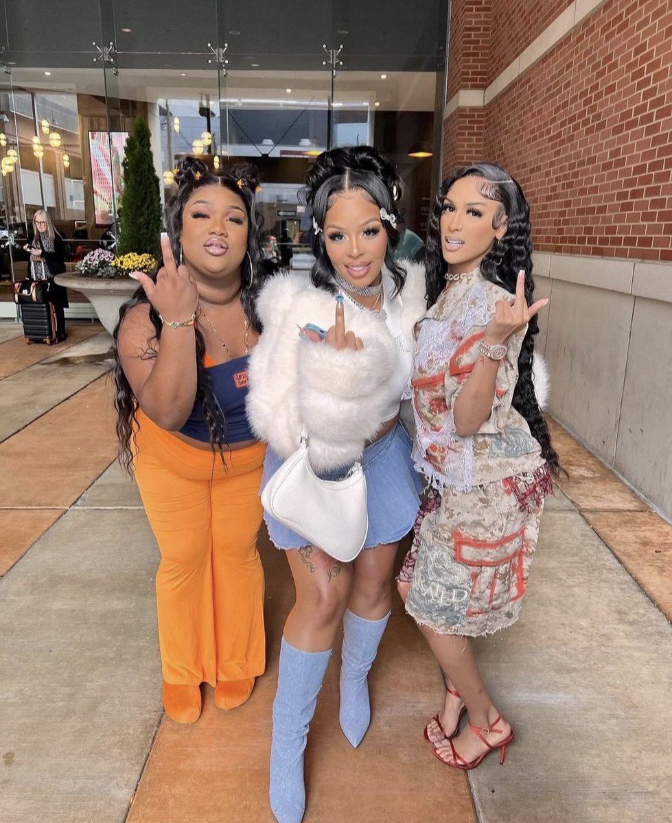 darealistt03's tweet photo. Do y’all want to see the Original Big 3 back on Baddies? #BaddiesAfrica https://t.co/DdfrNr0d6s