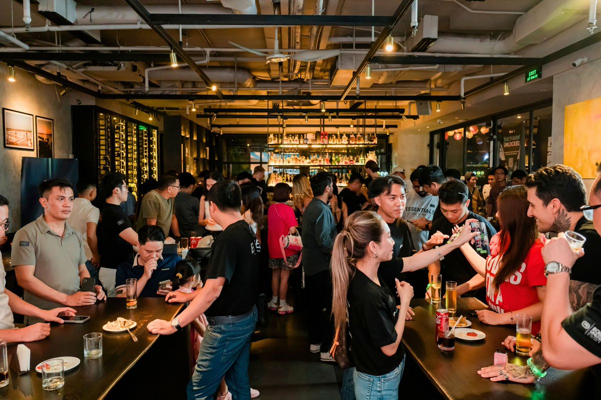 AsianguyT3's tweet photo. Met so many amazing people in this space, I just love the vibes here. Grateful for every connection made 🙌🏻

#HelloBlockchain #BRE3 #Vietnam https://t.co/IWQAaulzLX