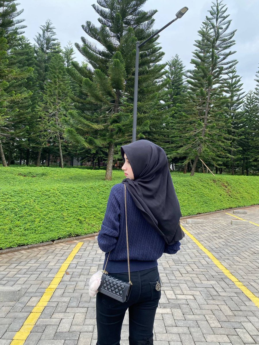 sore ditemenin salwa🥰