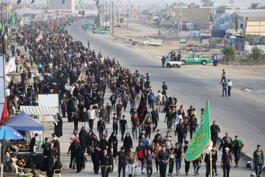 این رژه ی ارتش ظهور است

#حب_الحسین_یجمعنا 
#ملت_حسینی