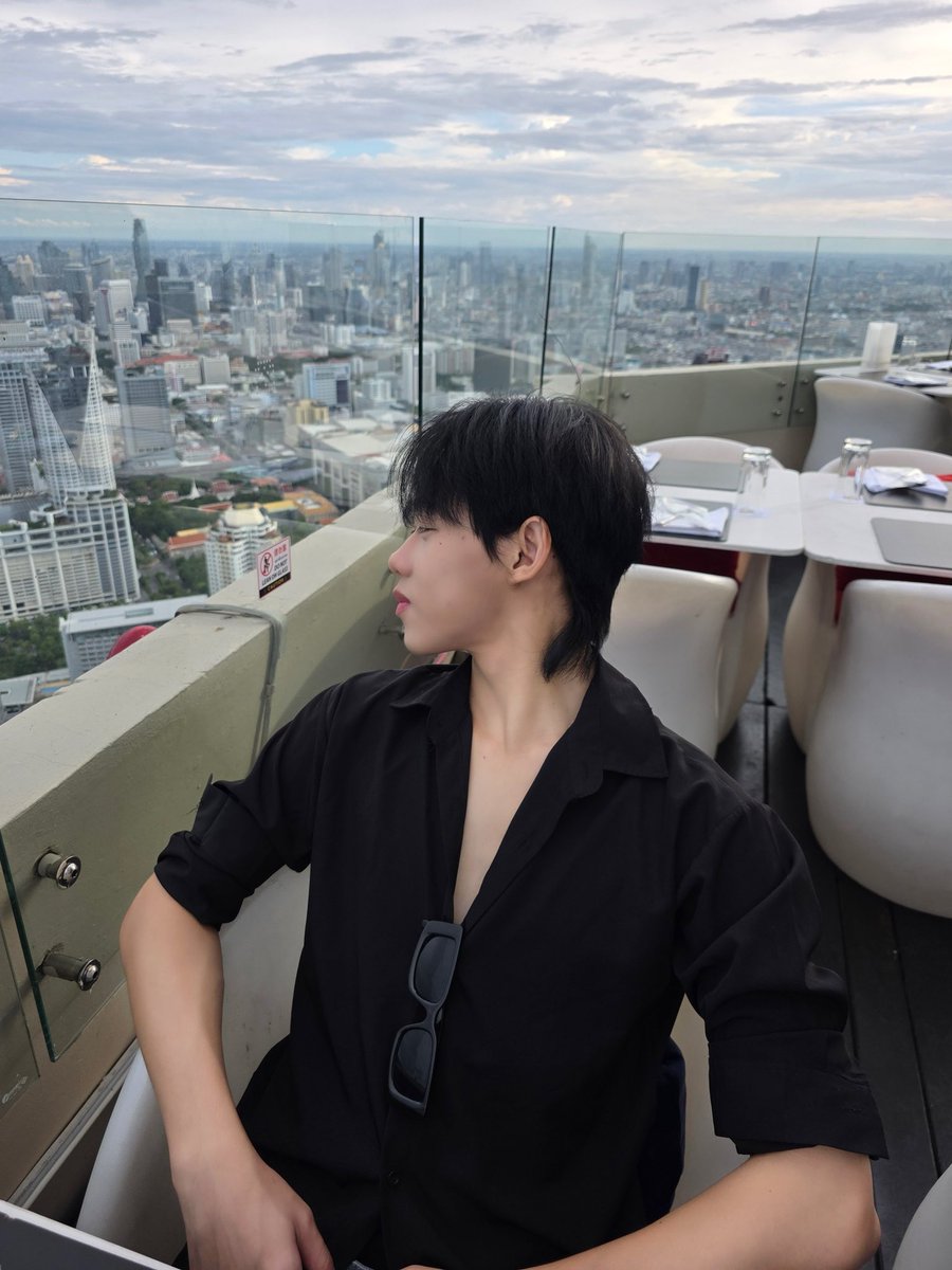 🐧  #TTrickThirachot