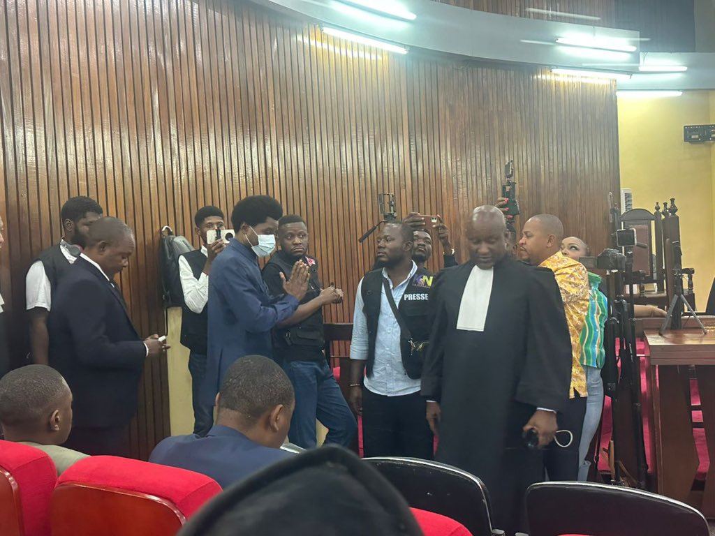 RDC : Constant Mutamba est arrivé, ce mercredi 13 août 2025, à cour de cassation. L'ancien garde de Sceaux de la RDC est jugé pour détournement présumé de fonds alloués à la construction de la prison à Kisangani.