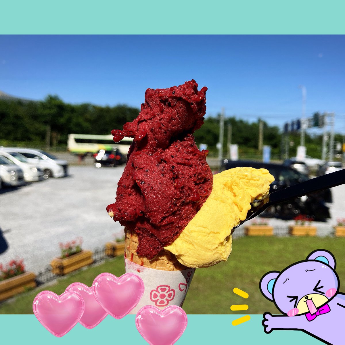 お昼だよー✨✨✨

昨日のお墓参りで子供が食べた
ジェラート🍨必殺食いしん坊モード
1口味見しました☆おーいしーい🙌🎉

くりりんかぼちゃが甘ーい🎃
ブルーベリーもさっぱりだけど
味は濃厚で両方最高でした☘️
午後も楽しみましょー☺️🌈✨✨✨

爪隠し界隈ならぬ💫必殺手隠し界隈（1人😂w）