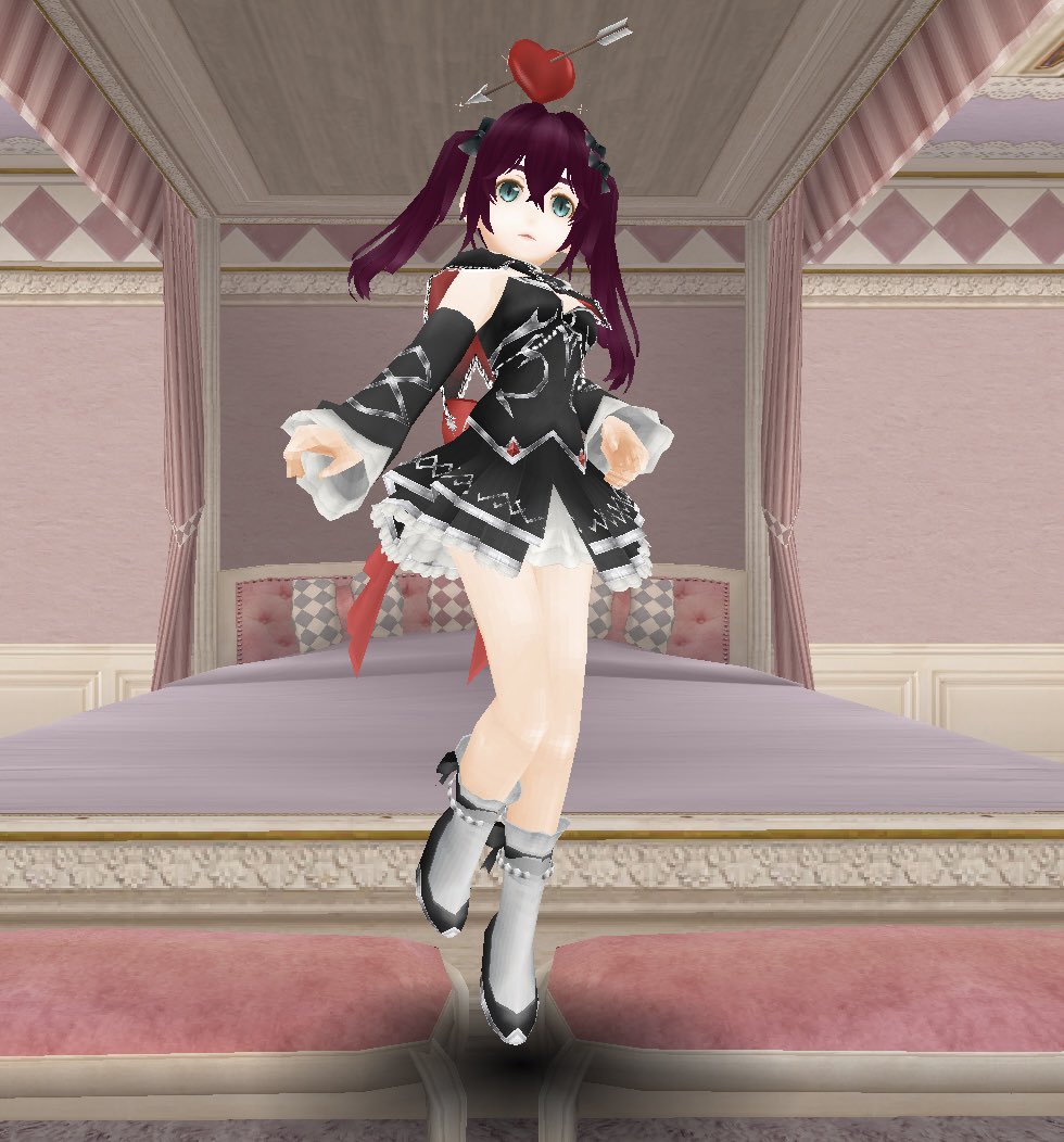 mitsurusanToram's tweet photo. 今年の祝服重量のキラキラ追加具合すごないかー！？
キラキラは染まらないけど服は染まるから、色んな可能性を感じる
可愛い(*'ω' *) https://t.co/1RRoA7Wf6A