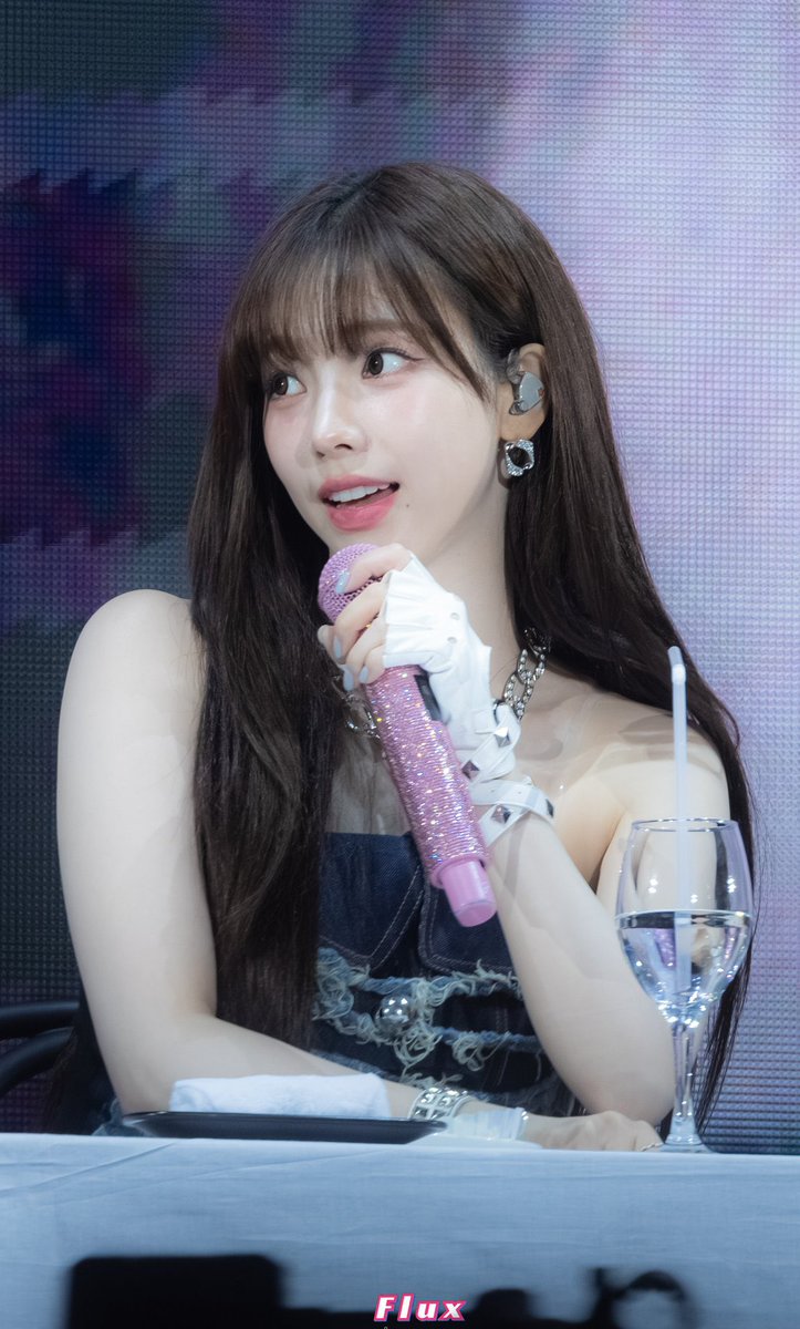 hourlykrn's tweet image. 