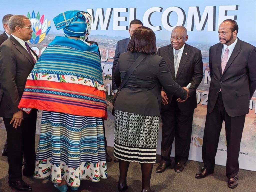 SomaliainZA's tweet photo. The Second Deputy Prime Minister Jibril Abdirashid Hagi joined African Heads of State and global leaders at the AU-AIP Africa Water Investment Summit 2025 to shape Africa’s water investment future under the theme "Solidarity, Equality, Sustainability." @DIRCO_ZA @SomaliPM https://t.co/fdNeDwal3Z