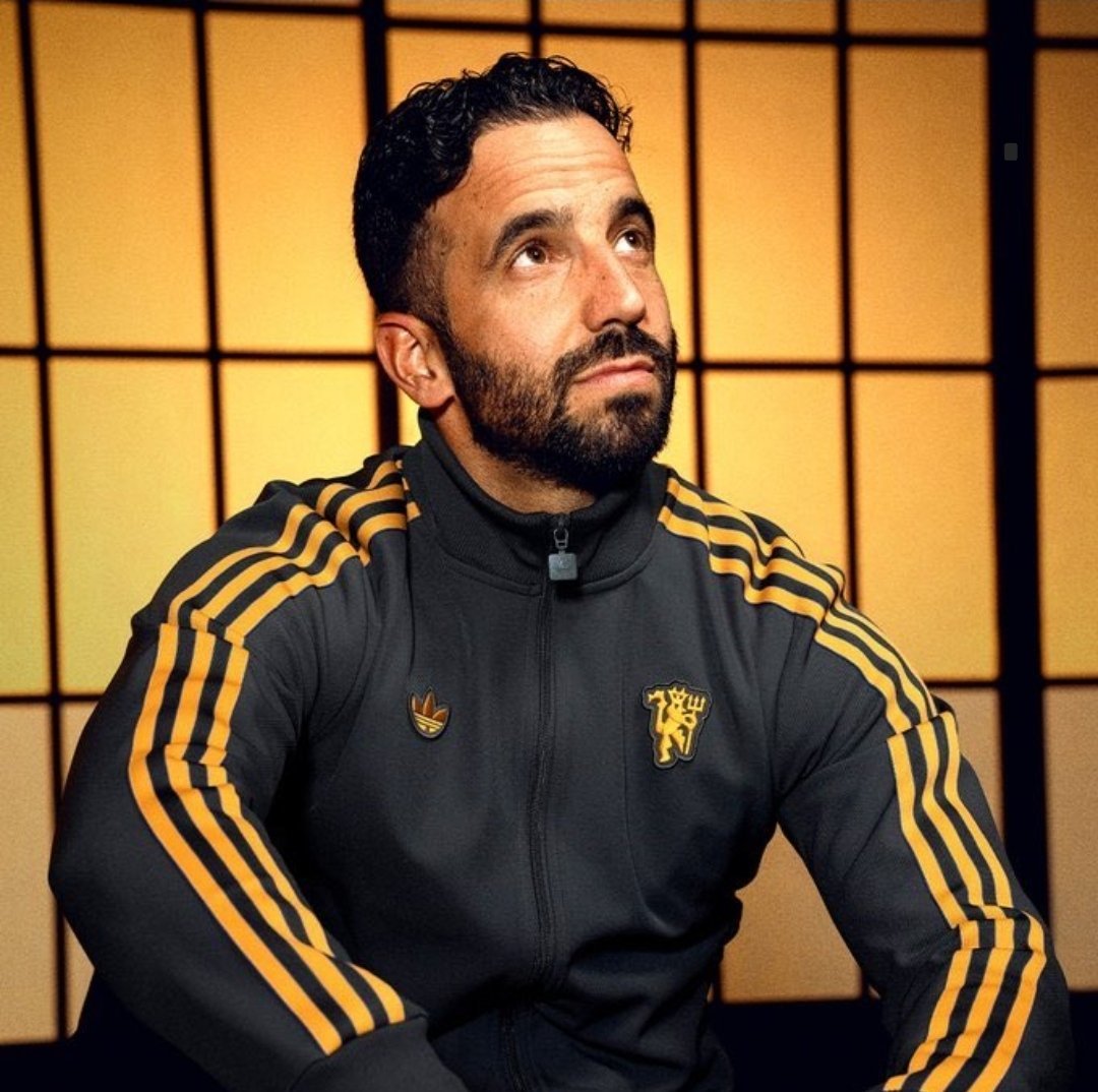 Martien 🇳🇱 (@martienball) on Twitter photo 🚨👀 | BREAKING:
Ruben Amorim BELIEVES he’s one midfield signing away from having a VERY GOOD season.
He is PUSHING very hard internally for a new midfielder.
(<a href="/AnilKandola/">Anil Kandola</a>) 🚨👀 | BREAKING:
Ruben Amorim BELIEVES he’s one midfield signing away from having a VERY GOOD season.
He is PUSHING very hard internally for a new midfielder.
(<a href="/AnilKandola/">Anil Kandola</a>)