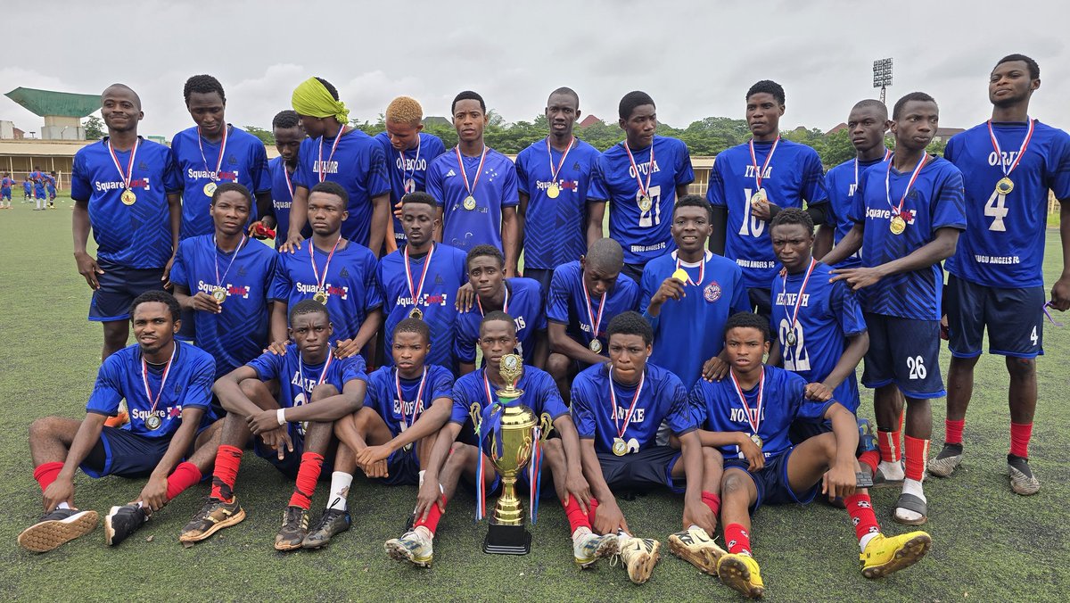 Enuguangels_fc's tweet photo. Congratulations 🎊 to us as we become the first champion 🏆 of the AmaechiFoundation U-19 league.. 

Angels knows how to get the job DONE ✅️
Angels Never Die 💪
We are the Living Angels 😇 

#champions #enuguangelsfc #AmaechiFoundation #grassrootsfootball #npfl https://t.co/xgluP82e9K