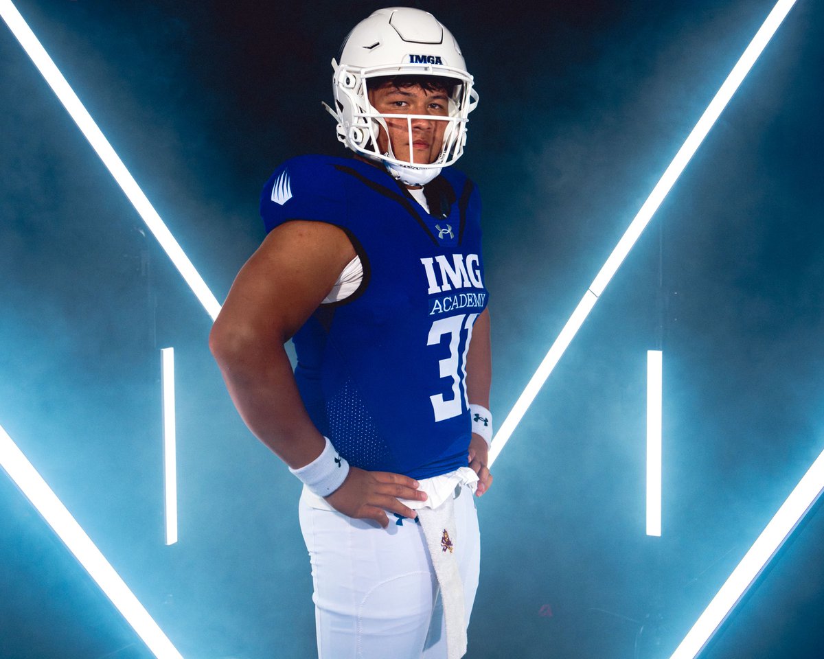 One more day 🔥 #year4 <a href="/CoachBigelowIMG/">Nicholas Bigelow</a> <a href="/ParksCochrane/">Parks Cochrane</a> <a href="/IMGAFootball/">IMG Academy Football</a>