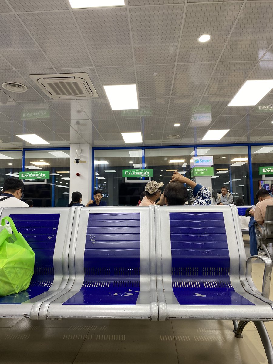 Bound for MNL ✨
I already lost count of the times I have been to the capital, but this is the first time that I’m really excited to be there.

My prayer, apart from everyone’s safety, is to be able to see in flesh, even sa malayo, si <a href="/emiliobdaez/">Emilio Daez</a> 🙏 ✨🥲