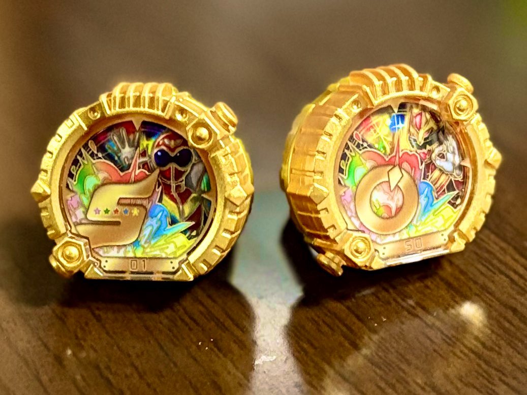 今日行ってきた「全スーパー戦隊展」の物販で買ったDXセンタイリング