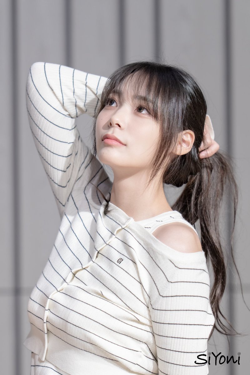 시요니 tweet media