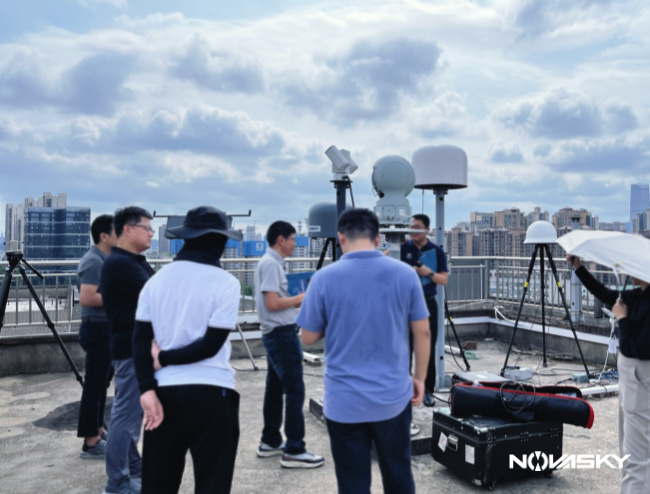 novaskytech's tweet photo. A productive day with our customers from Southeast Asia！

Last week, we demoed integrated security technologies – featuring #AntiDrone systems and #EmergencyResponse capabilities. Grateful for their positive feedback and engaging discussions on security solutions.#PublicSafety https://t.co/1bUHC7siOU