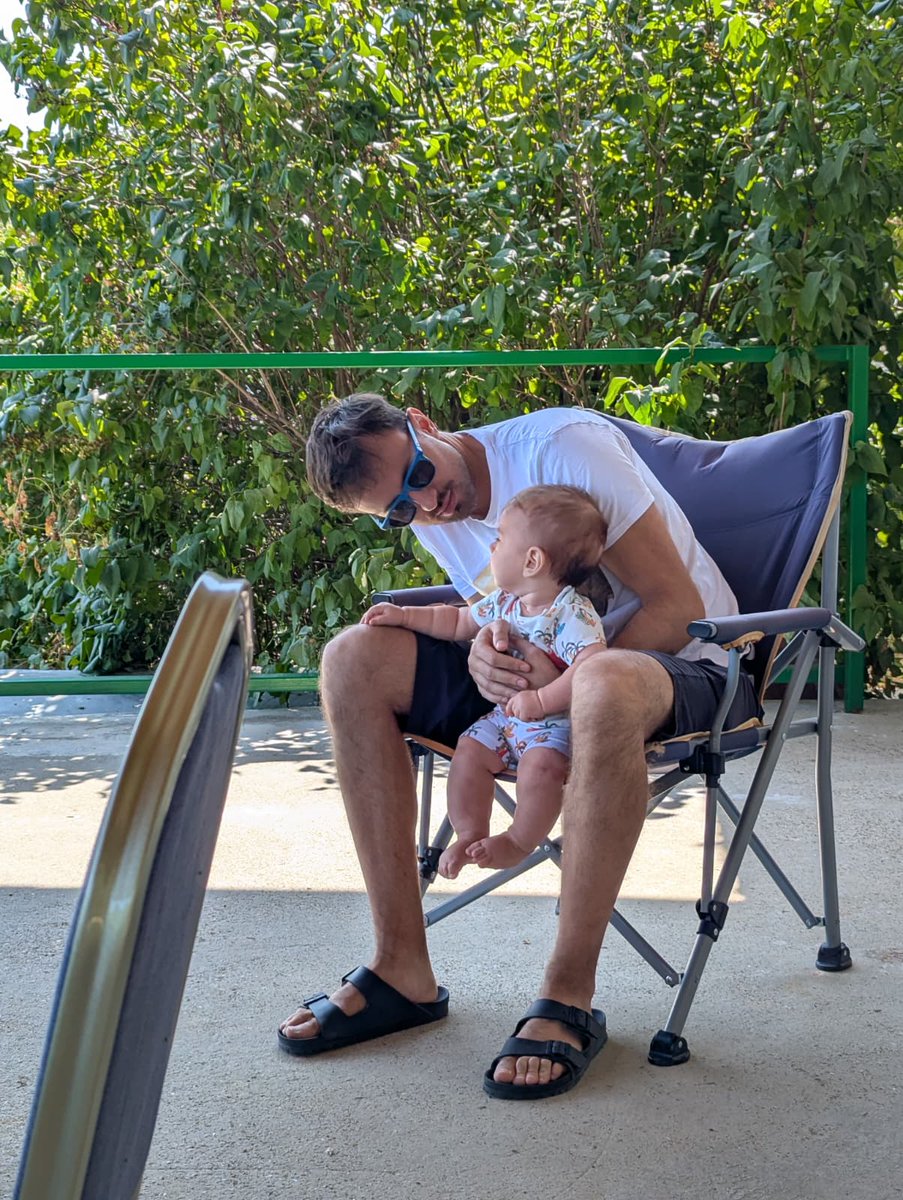 Piticigratis tweet media