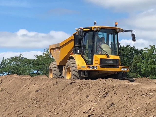 kentra_training's tweet image. 🚧 Rear tipping dumpers can be dangerous if misused.
Our latest blog explains why proper training is vital for safe and legal site work.
 👉kentratraining.co.uk/rear-tipping-d…

#DumperTraining #PlantOperator #NPORS #KentraTraining #SiteSafety