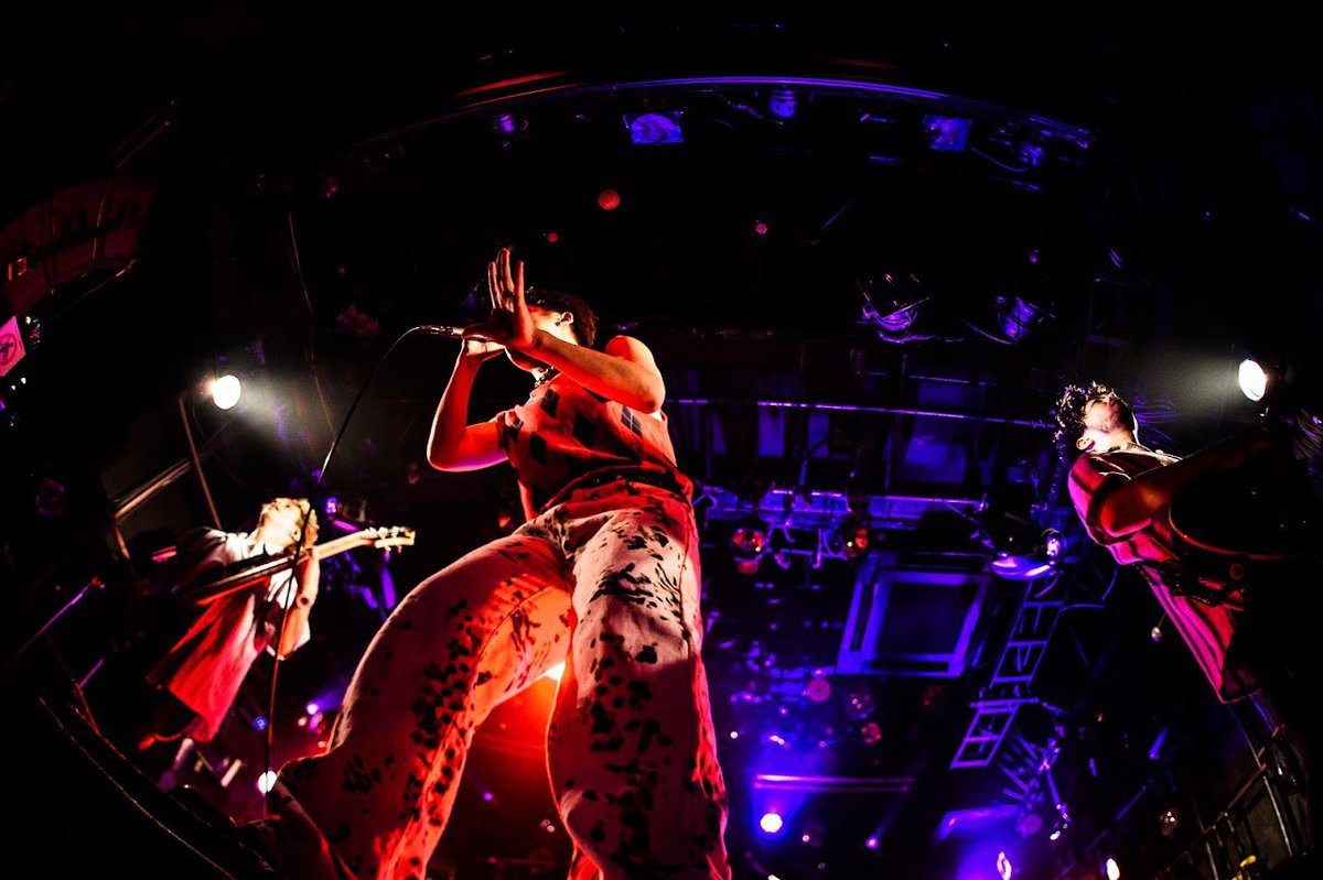 ⛓️Live Photo⛓️

2025.8.10(Sun)
SHIBUYA CYCLONE
AUTHENTIONAL pre.
滾り- Tagiri -

📸: <a href="/yohira_noir/">四葩 - yohira -</a> 

#AUTHENTIONAL
<a href="/authentional_vo/">RYU</a> 
<a href="/Takayuki_Authen/">Takayuki Inaba</a> 
<a href="/authen_drums/">daiki / AUTHENTIONAL</a>
sprt <a href="/bass_3104/">森 理@OFELIA</a>