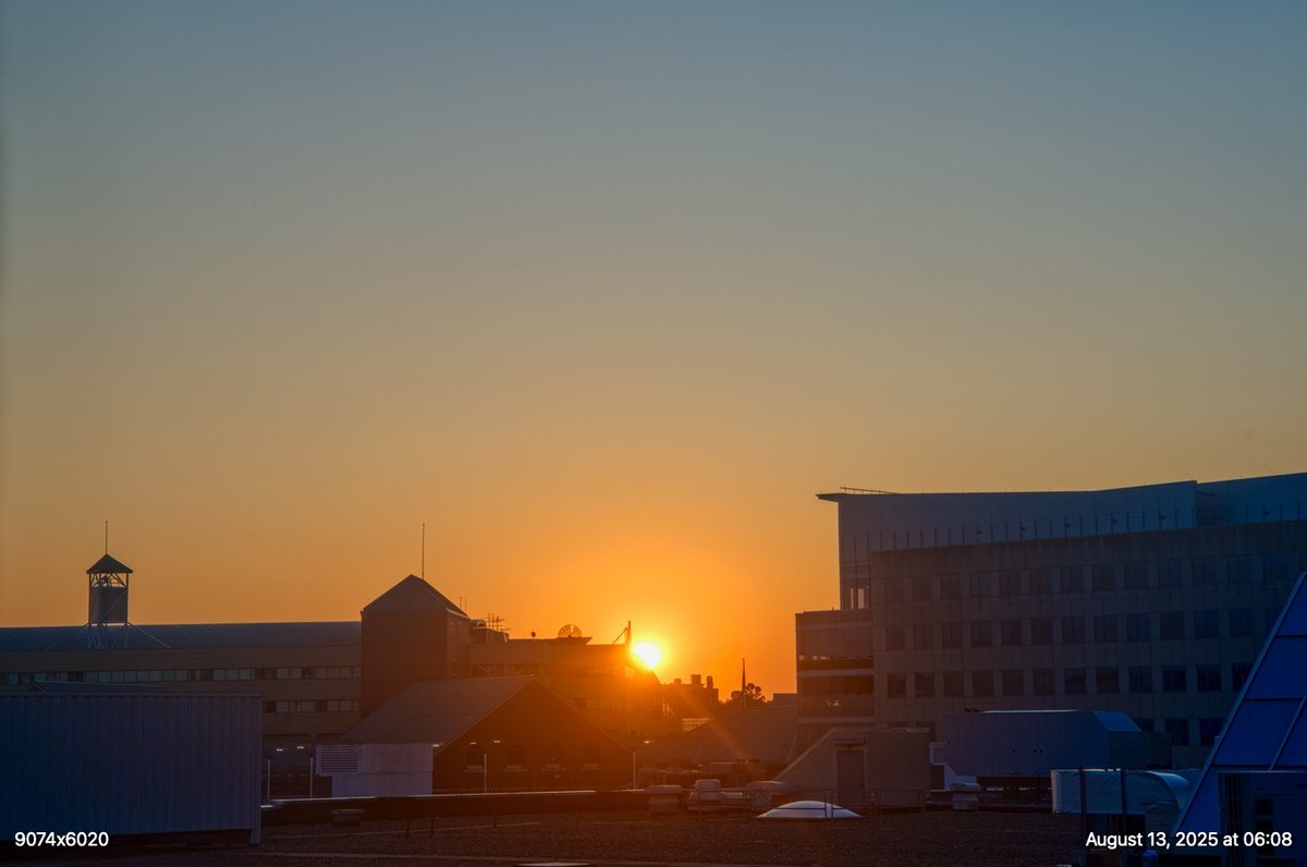 Warren Lavallee (@warrenlavallee) on Twitter photo Good Morning: Another #Hot day in #Worcester coming - #Sunrise #Downtown. <a href="/Met_CindyFitz/">Cindy Fitzgibbon</a> <a href="/ShiriSpear/">Shiri Spear</a> Good Morning: Another #Hot day in #Worcester coming - #Sunrise #Downtown. <a href="/Met_CindyFitz/">Cindy Fitzgibbon</a> <a href="/ShiriSpear/">Shiri Spear</a>
