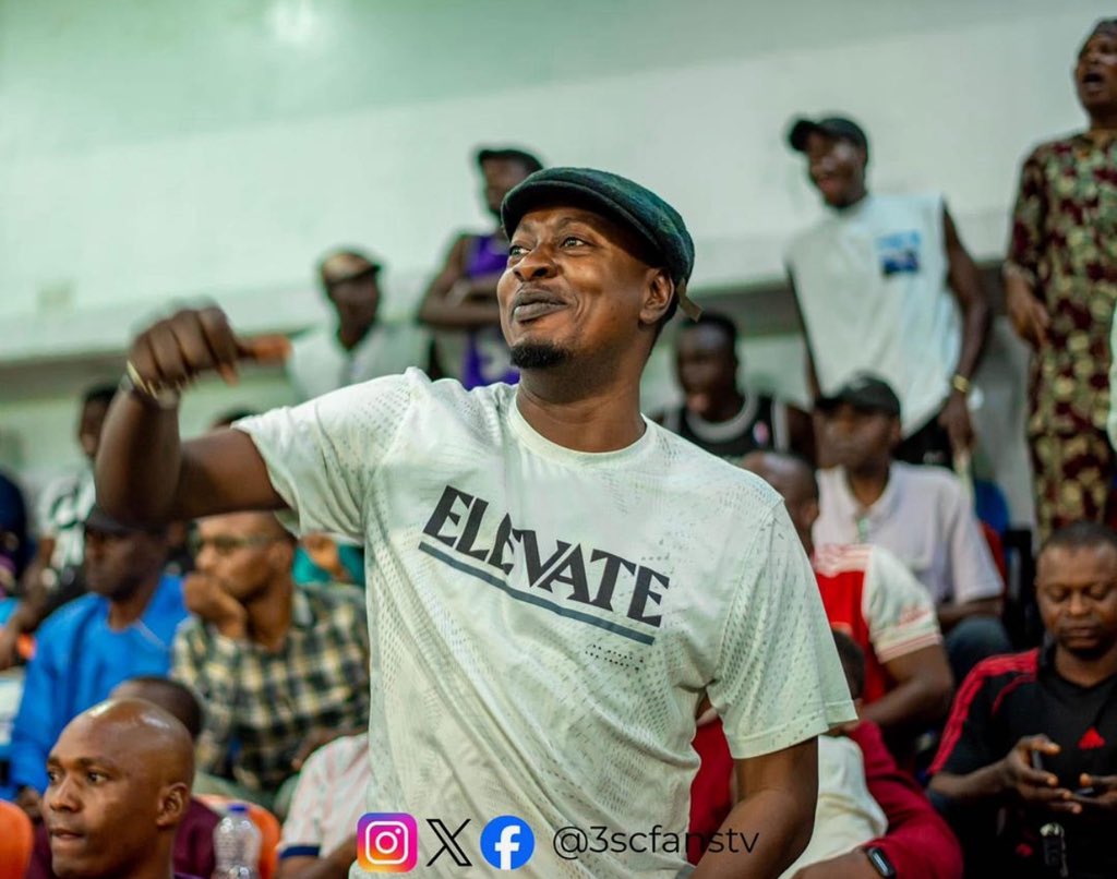 Taye currency is a great gift to Ibadan!

Taye Currency is a true pride of Ibadan,
a torchbearer of Yoruba culture and a rare gift from our city to the world. 

Controversial? Maybe. 
Endowed with unmatched creativity? Absolutely. 
His music carries depth, meaning, and messages