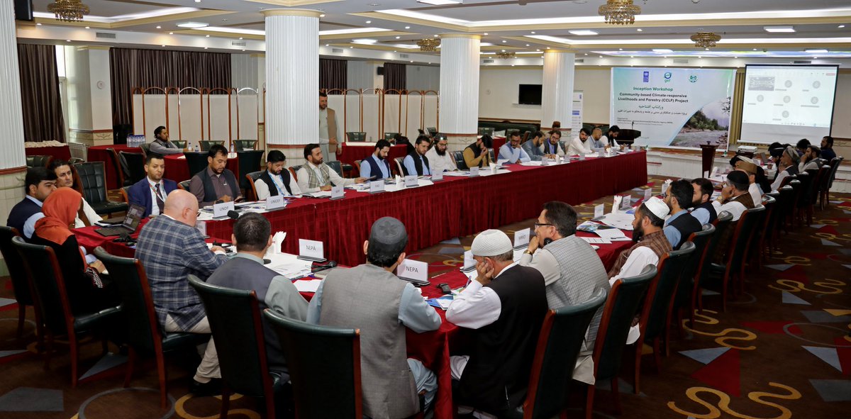 UNDPaf's tweet image. Over 35 participants, including ministries, UN, NGOs &amp;amp; community reps from Badakhshan &amp;amp; Kunar, joined the CCLF launch to co-design climate-resilient livelihoods grounded in local needs.
Bottom-up. Community-centered. Locally driven.
#CommunityResilience #Afghanistan #CCLF