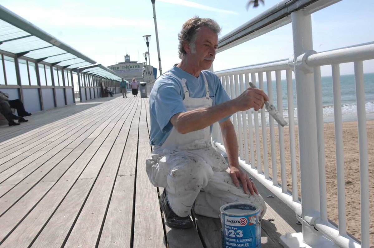 AshbyDecCentre's tweet image. Highest #Quality #exterior #paints from the UK's top brands.

Long lasting paints and primers from #farrowandball #littlegreene @ZinsserUK and many more.

Only genuine paints and colours, never #faked into cheaper brands that don't last.

#ashby #decorating #midlands #shoplocal