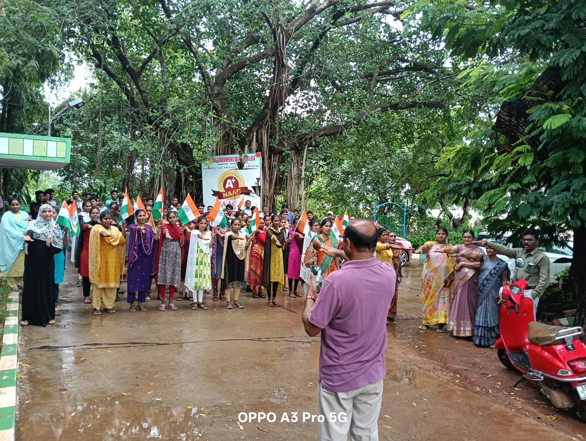 trrgdckandukur's tweet photo. Har Ghar Tiranga Campaign-2025 at TRRGDC(A), Kandukur
#apcce 
#TRRGDCKANDUKUR 
#harghartirangacampaign https://t.co/3sYMS3ecZN