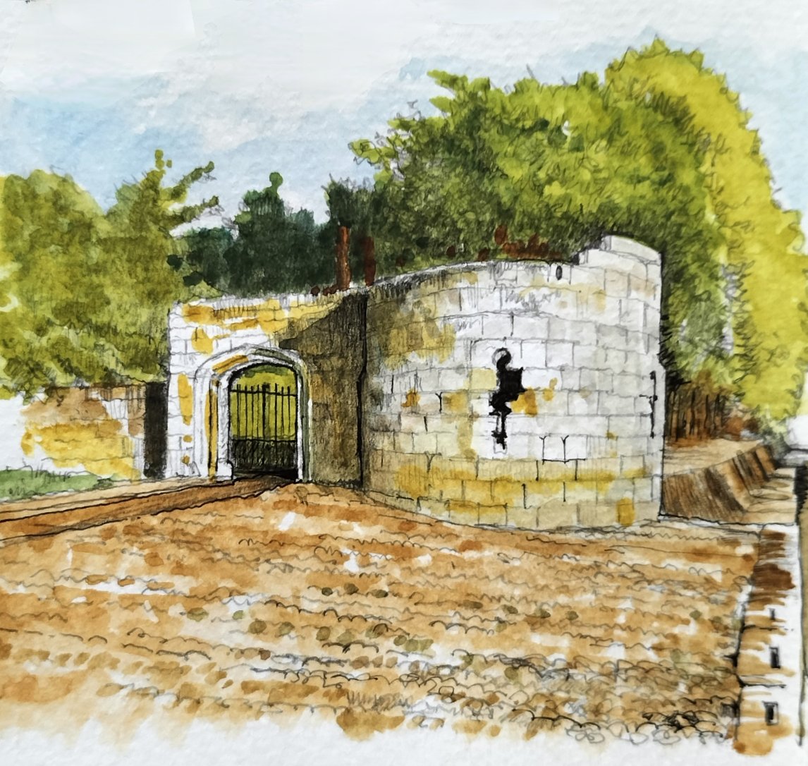 allantadams's tweet photo. A loop for #WindowOnWednesday, an arrow loop with oillets in fact, in the wall of Marygate water tower York. A tower round on the outside, octagonal inside by the River Ouse.
#MarygateTower
#drawing
#illustration https://t.co/jvw2t69dBq