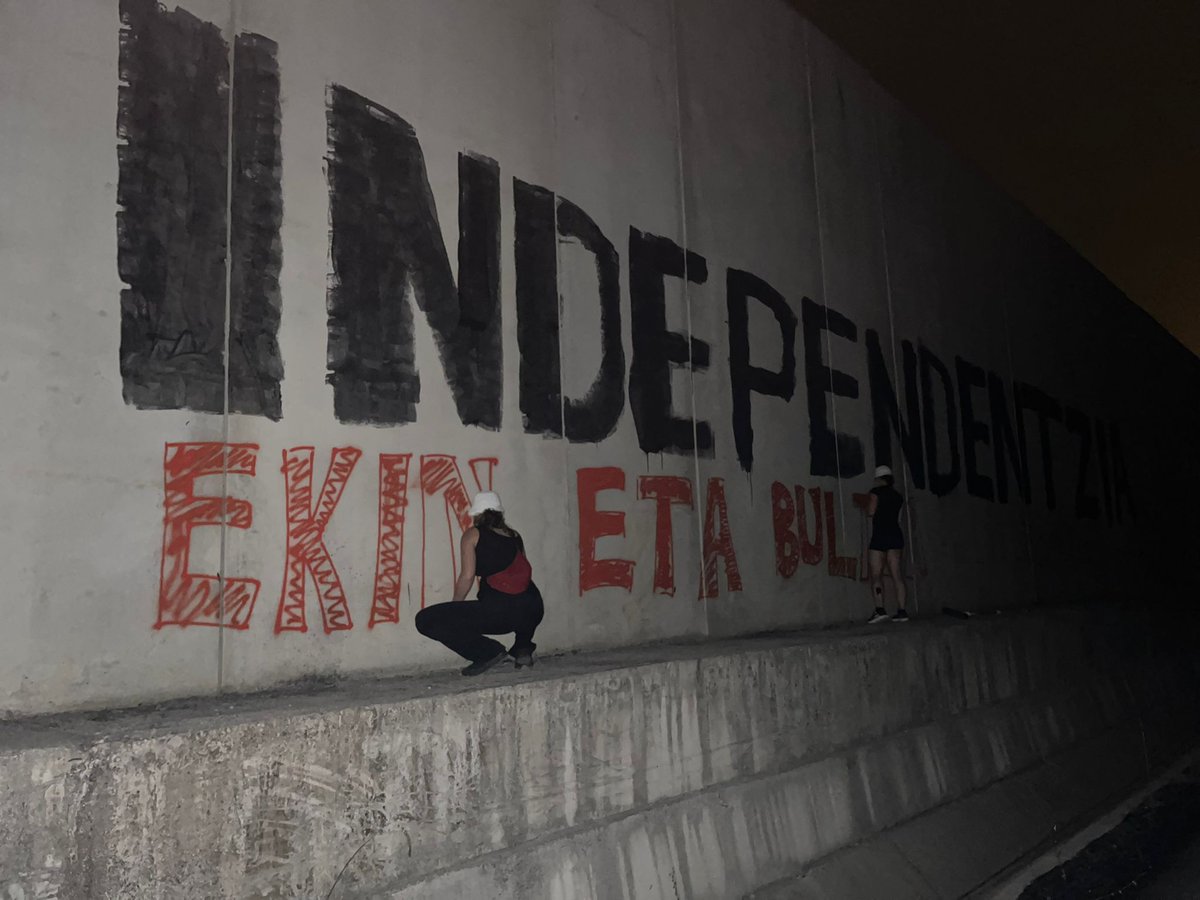 Bart gabaz, eskualdeko gazte batzuk, AHT-ko obretara sartu dira...

EKIN ETA BULTZA ASKATASUNERA! ✊
IRAILAK 14 DONOSTIARA! ❤️‍🔥