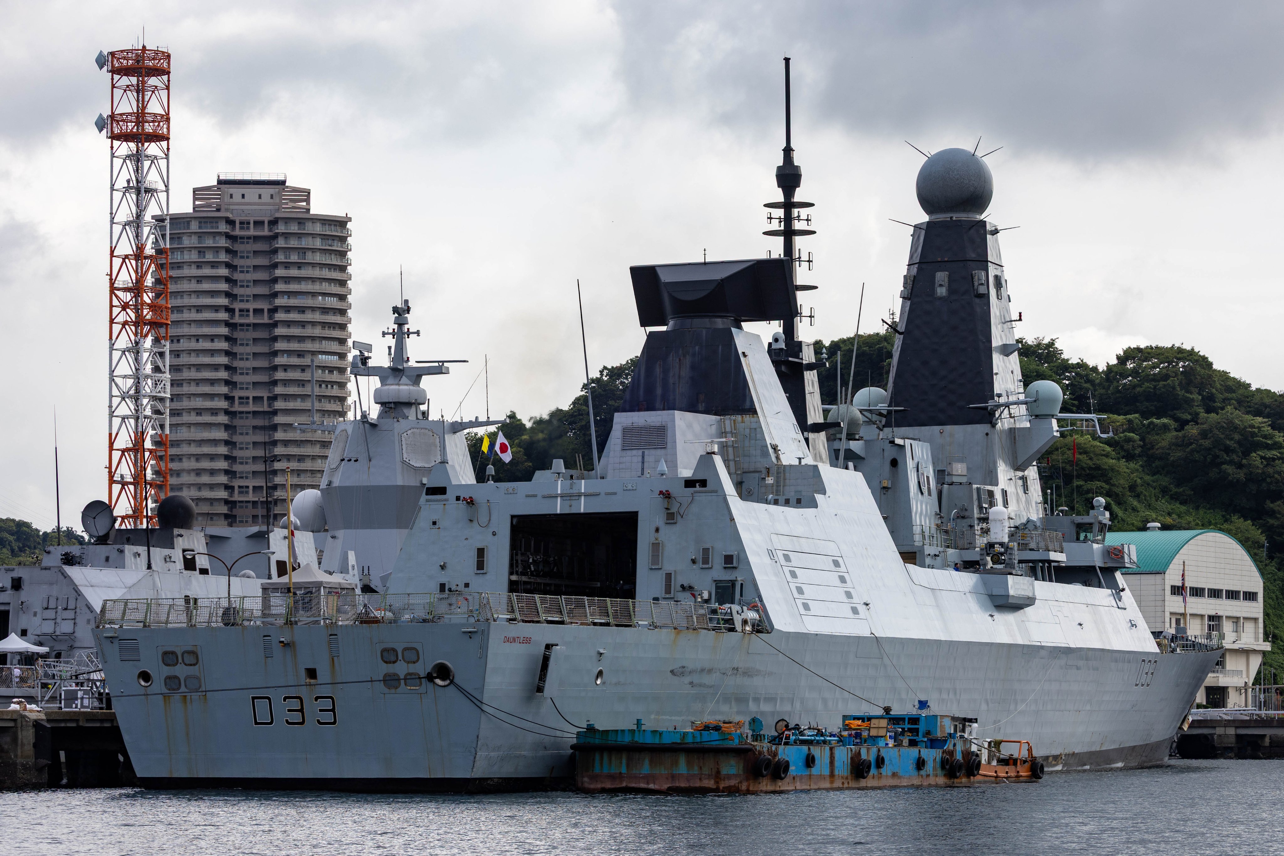 R*読様 イギリス海軍　駆逐艦ドーントレス　チャレンジ R*読様 イギリス海軍 駆逐艦ドーントレス チャレンジコイン