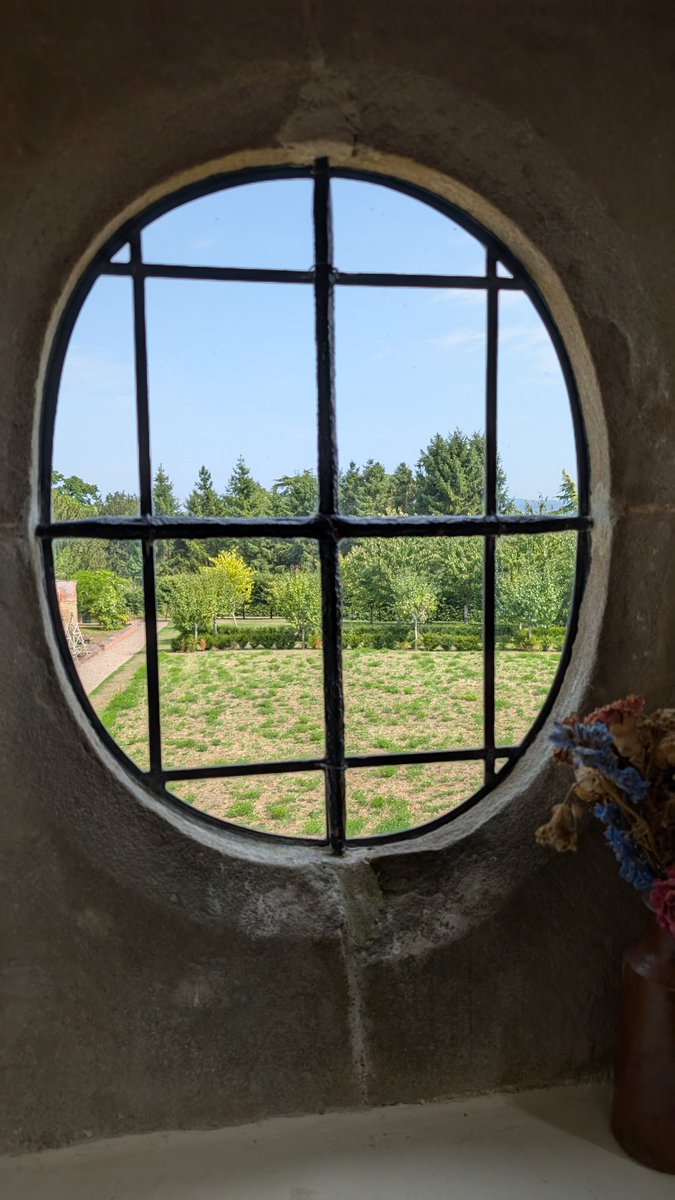 StringMinerva's tweet photo. Hot and gorgeous wedding yesterday at beautiful Homme House. Congrats to Alex and Nick.
#happywedding #beautifulvenue #gorgeous #weddings #weddingday https://t.co/LX9wgZsu06