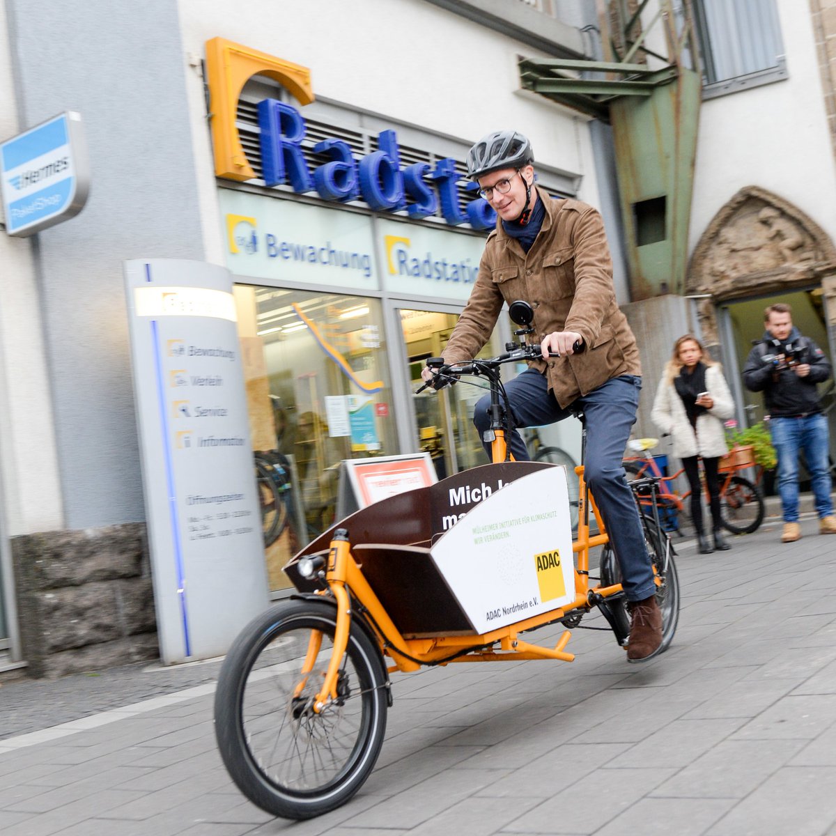 DavidGegenGoliath tweet media