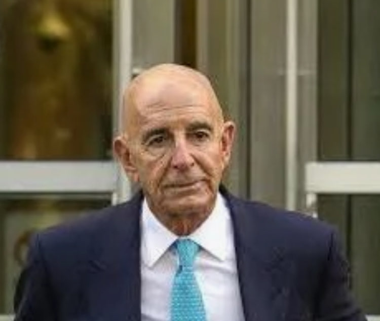 TOM BARRACK
ABD’nin Ankara büyük elçisi ve Suriye temsilcisi
Bölgede Geldiğinden bu güne,MEKİK DIPLOMASISI’NE hala devam ediyor.
-ZENGEZUR dedi,dediği gibi oldu
-“SDG ENTEGRASYONU zamana muhtaç”dedi.SDG(YPG)Barış için bir adım dahi atmadı
-SURİYE’de,FEDERASYON demesi an meselesi.