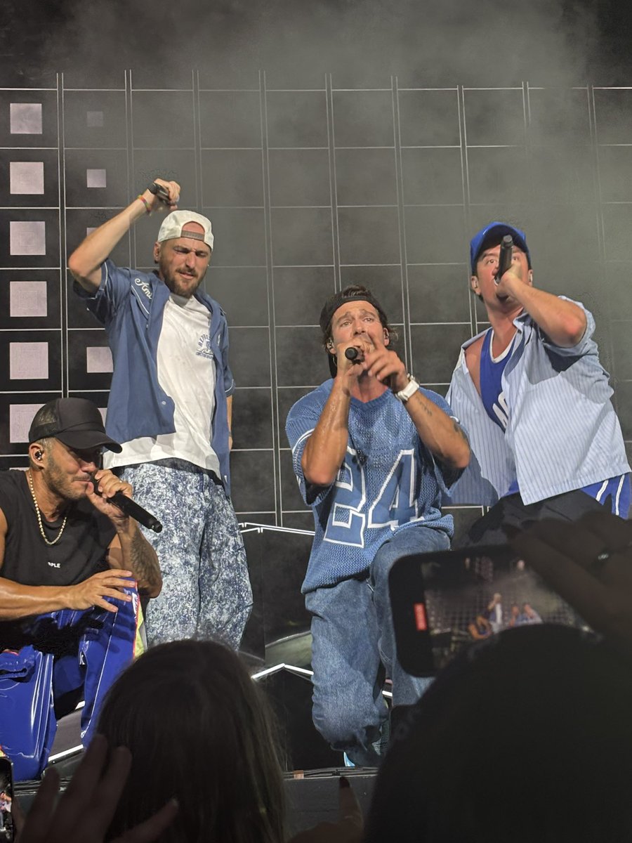 Esse aqui!!!! Sem mais!