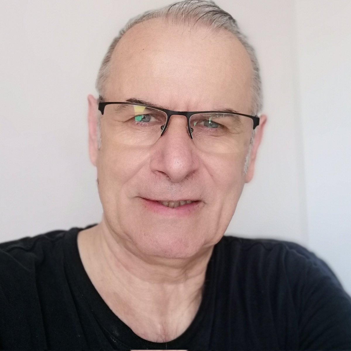 tansener's tweet photo. #NewProfilePic https://t.co/Xe5X6m9zJR