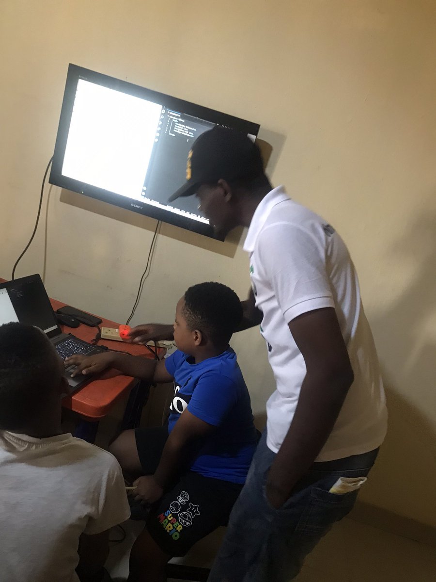 AwkaTech's tweet image. The best thing you can do for your kids this summer is to put them on to learn a tech skill.