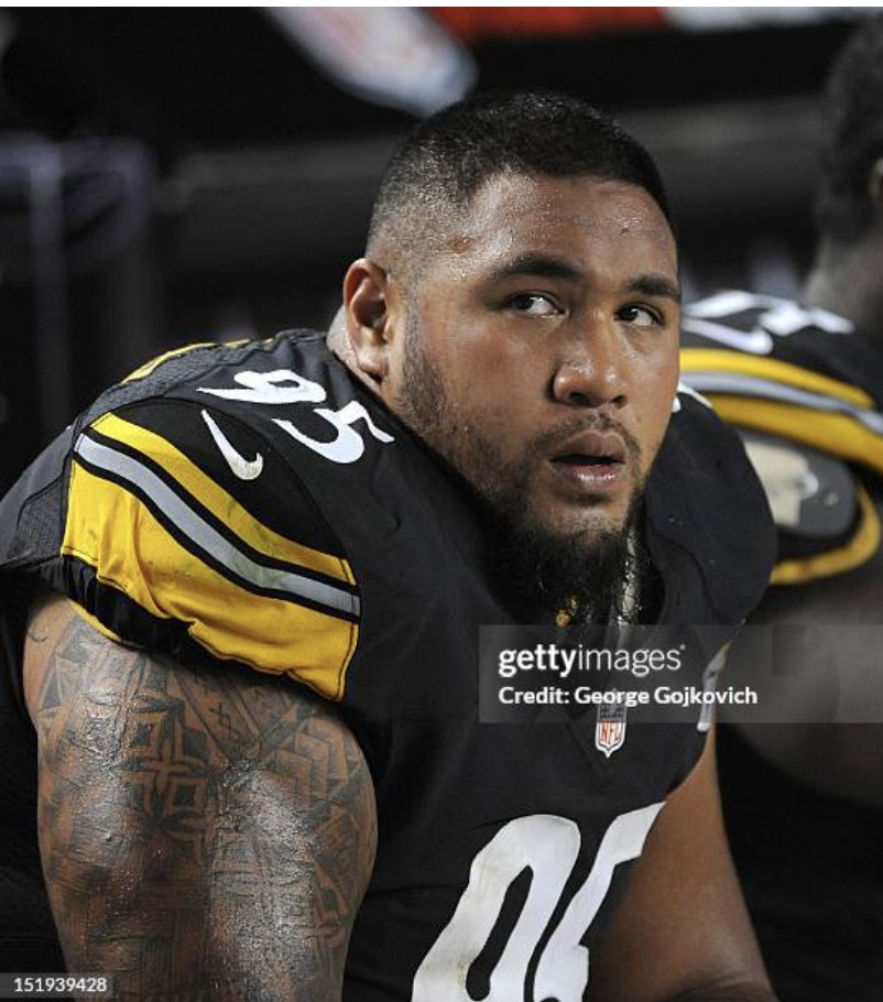 PittsburghSport's tweet photo. Happy Birthday to Former #Steelera DL Alameda Ta'amu
"Cam Heyward was especially good to me. He told me to stay in Pittsburgh the offseason after that rookie year and picked me up every day and we trained together every day.He was like a big brother to me. It was a good group of guys."
https://t.co/yStoxf3nd8