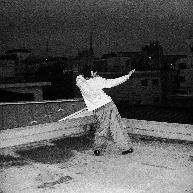 【8月21日 (木) BS0xtra】
ダブ、ダブステップ、グライム、ジャングル、ブレイクビーツ、テクノなどのスタイルを“現代のパンク”と捉えて一夜に落とし込む、BS0xtra。
今回はcommとKCTを迎えてお送りする。
BS0xtraの面々の熱い競演をお聴き逃しなく！
entershibuya.com/schedule/bs0xt…