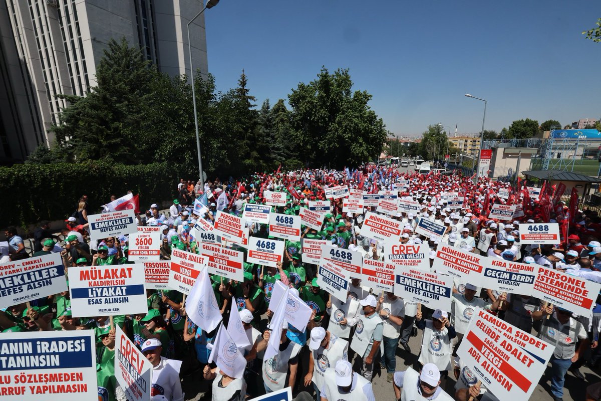 FikretOnhan's tweet photo. Yetersiz teklife hayır dedik memur hakkını istiyor https://t.co/EoMa09H9eE
