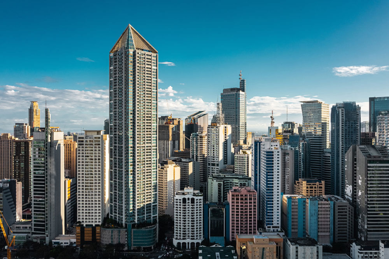 CasinoKousu's tweet photo. 🚫🎰 Philippines says NO to online gambling for public officials! The DILG online gambling ban aims to protect integrity. Do you agree with this move? 🇵🇭
https://t.co/SQEjgN6Nuy

#OnlineGamblingBan #DILGPhilippines #PublicServiceIntegrity #PhilippinesNews https://t.co/jIDEjGYp08