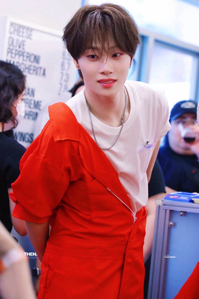 loveubackthen's tweet image. 250813 idntt unevermet 피자가게 

#idntt #아이덴티티 #アイデンティティ
#남지운 #NAMJIWOON #ナムジウン
#unevermet