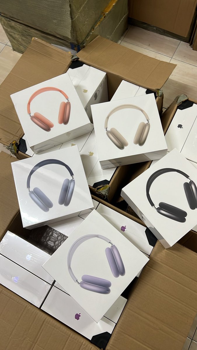 hanzgadgettt's tweet photo. Jarang jarang ada semua color ready stock ni, biasa tak sempat sampai dah sold 😭

Meh siapa yang dah lama mencari tu, ada promo merdeka tauu! 🇲🇾 https://t.co/NGsAewxUmT
