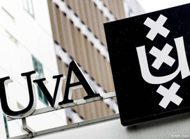 'Met pijn in hart' stapt bestuursvoorzitter UvA na jaar alweer op dlvr.it/TMScZQ