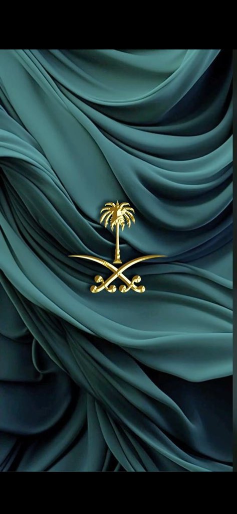 قريبا بإذن الله نعيش اجواء سهيل ويكثر السيل ونتلمس التمر بالليل 🍃💦