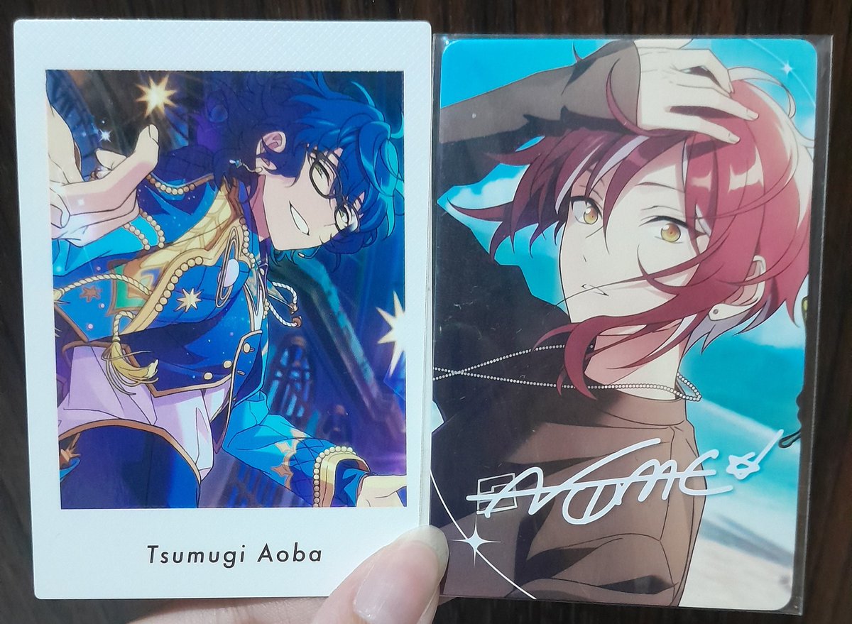 Today's 💌 — from <a href="/GempaPermen/">Salsabila</a> 
2 of my faves illust r homee💙🫶❤
