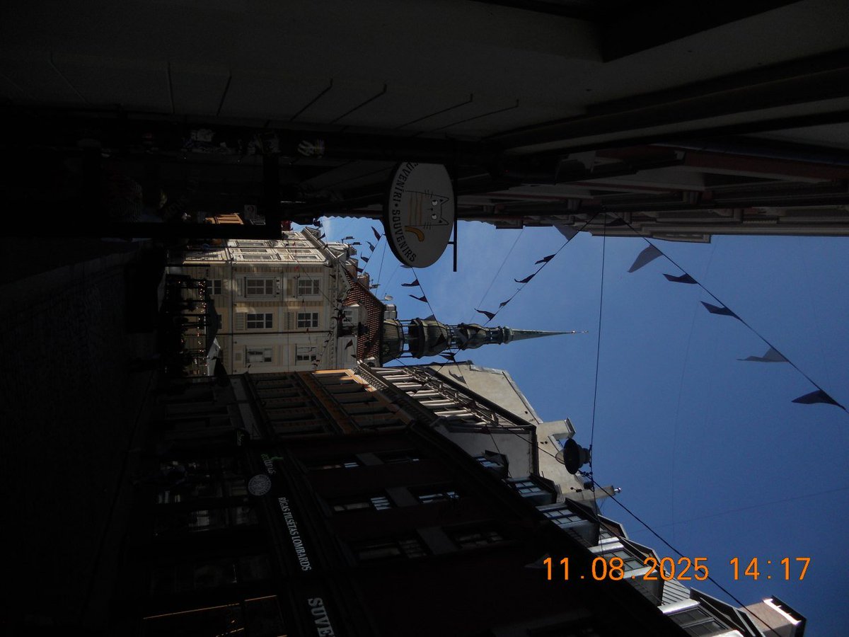 just got back from #BH2025, 
thank you <a href="/annahhodl/">Anna</a> and the rest of the organizer's team for this amazing event.

loved exploring riga and the beautiful streets, that are just to be photographed.